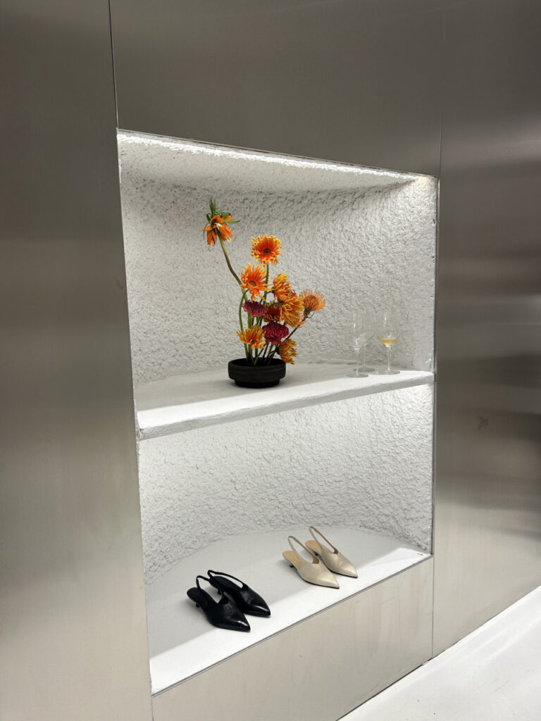 store showcase display